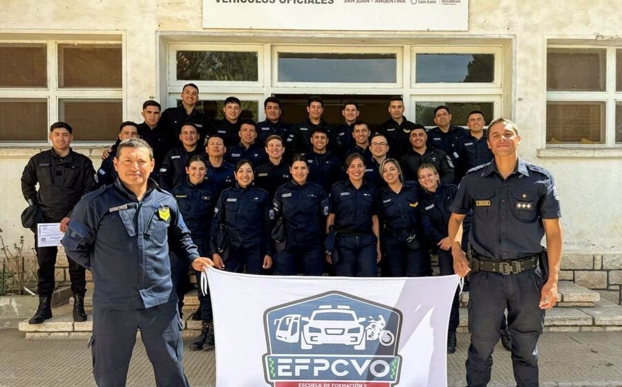 Escuela de formación y perfeccionamiento para conductores de vehículos Oficiales D-6