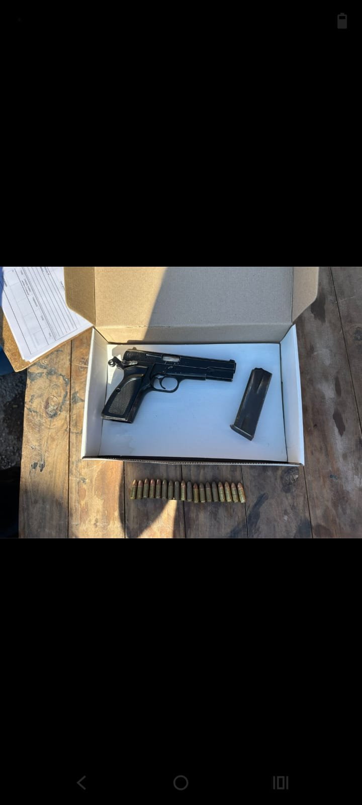 Allanamiento en Santa Lucía: ex pareja detenida por amenazas y secuestro de arma