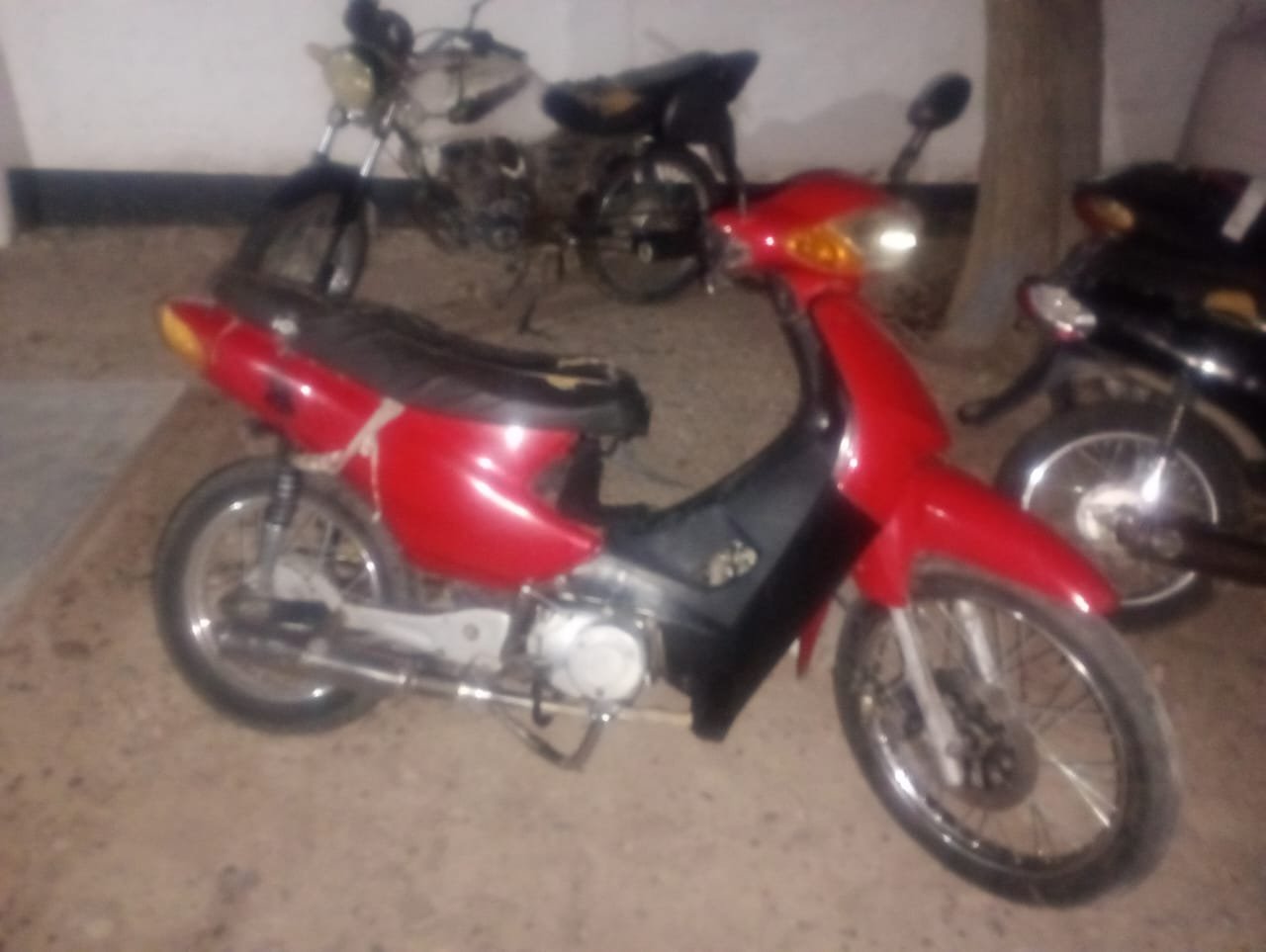 Hallan motocicleta robada en Barrio Teresa de Calculta
