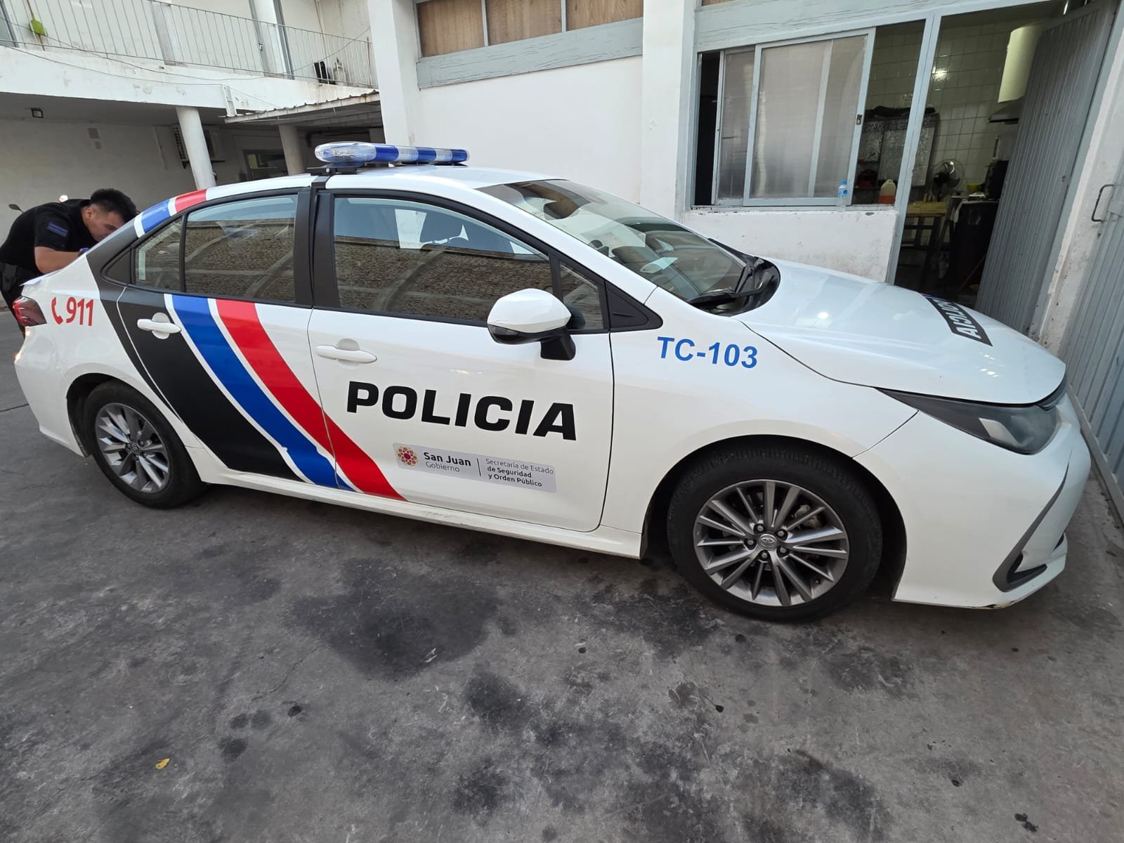 Nacimiento en vivienda de Rawson: policías asistieron a una mujer en parto