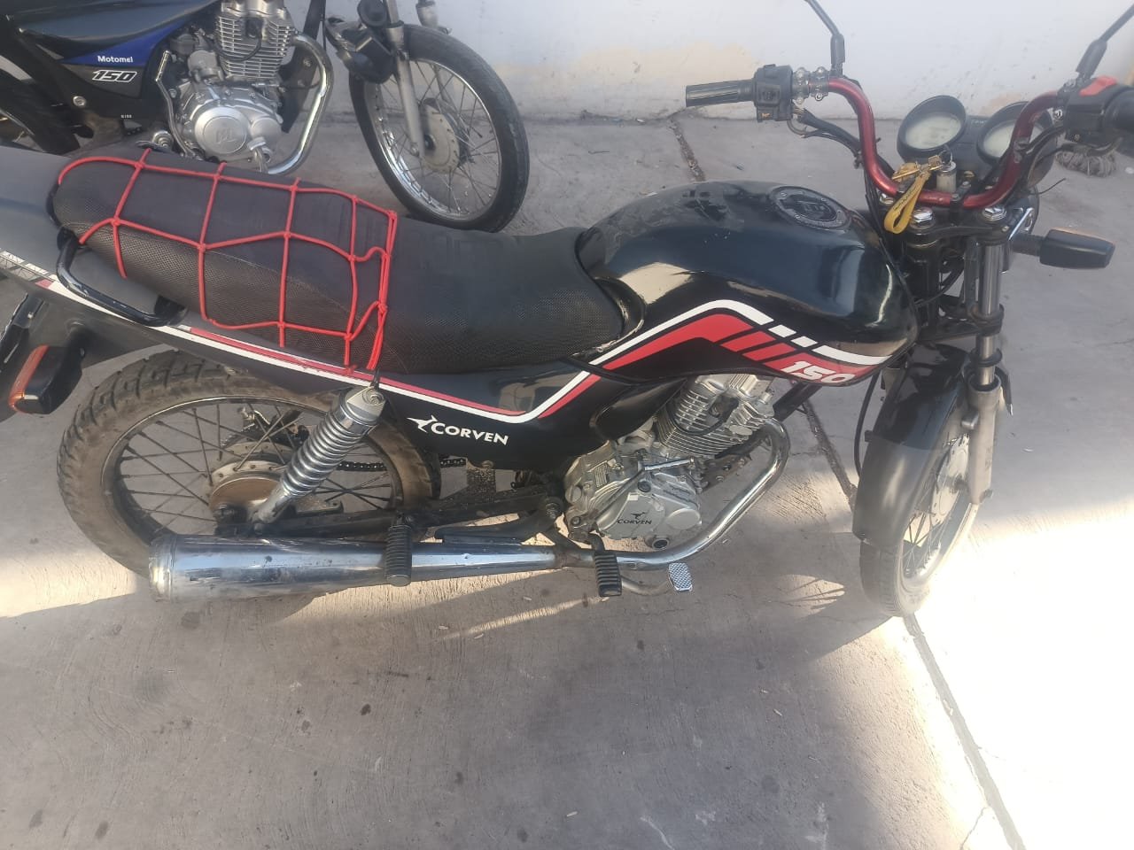 Recuperan motocicleta sustraída en Rawson