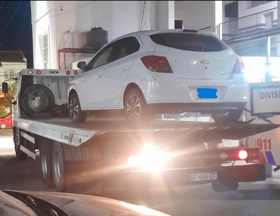 Recuperan vehículo robado en tiempo récord