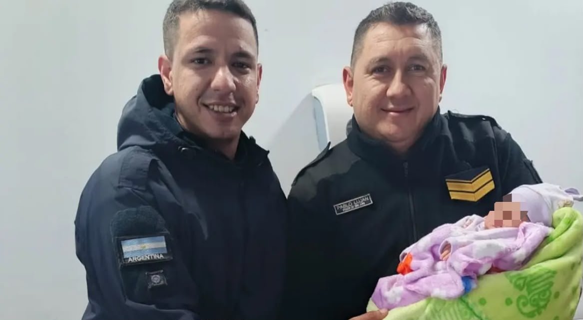 Policías asistieron un parto en el barrio San Cayetano