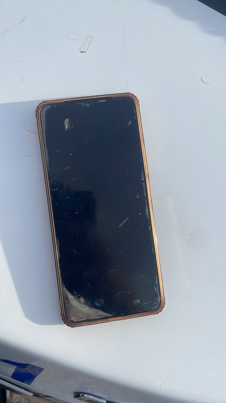 Intentó robar un celular y fue detenido a dos cuadras