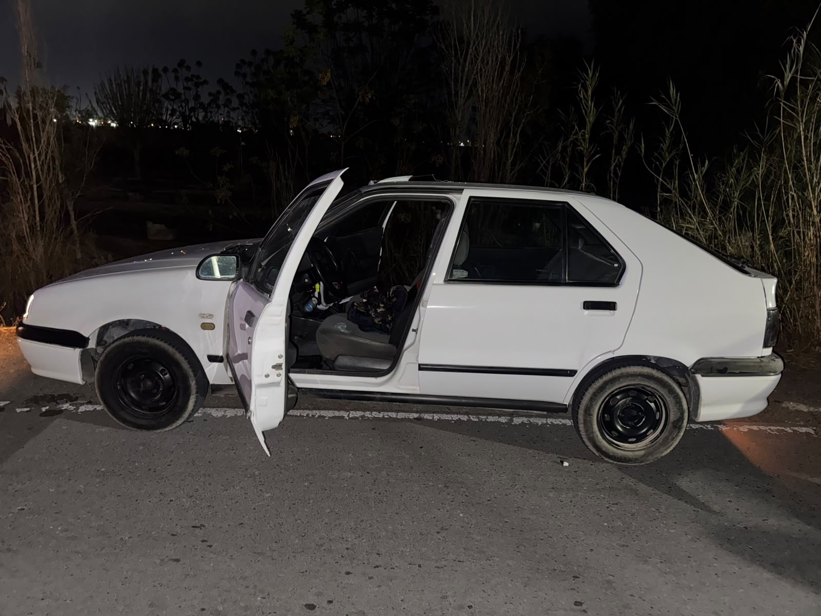 Un sujeto detenido por ignorar cortes por un siniestro vial y embestir controles policiales