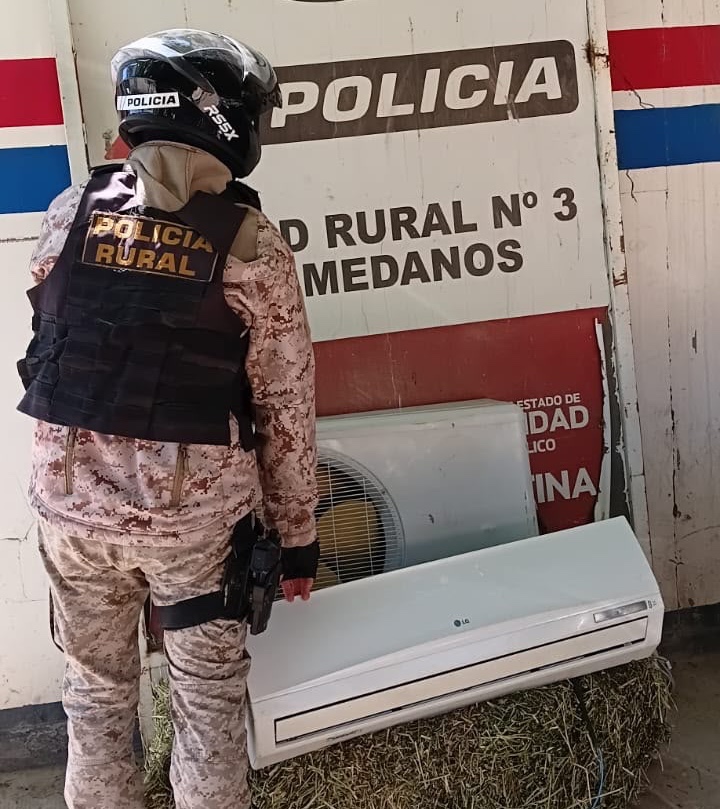 Caucete: robaron el aire acondicionado de una salita e hicieron un boquete en el techo