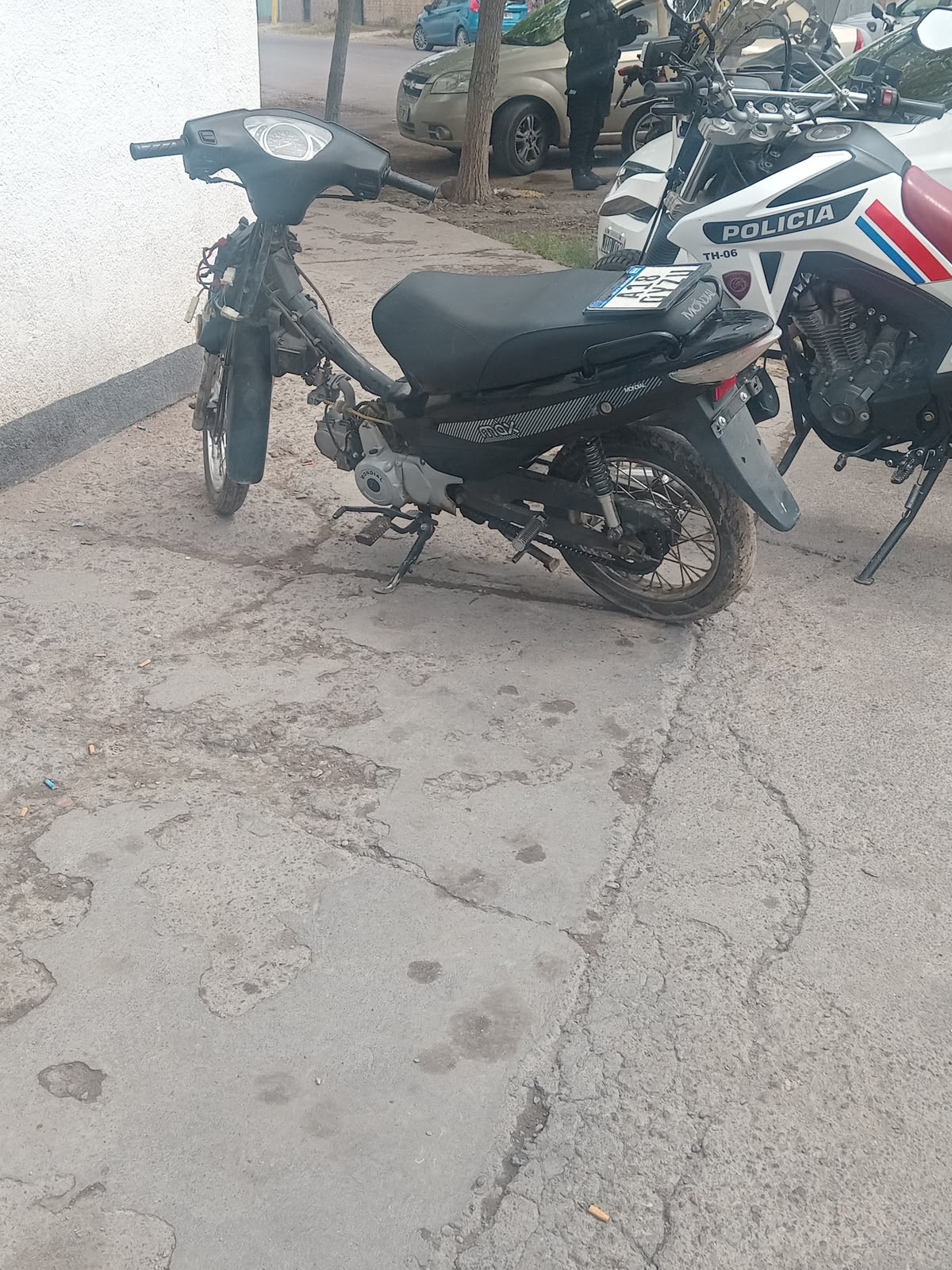 Capturaron a un sujeto con una moto robada en Rawson