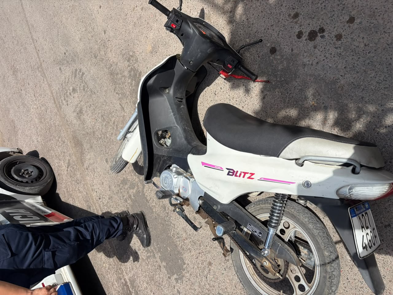 Dos detenidos tras robar una moto, huir y caer sobre una bebé de 10 meses