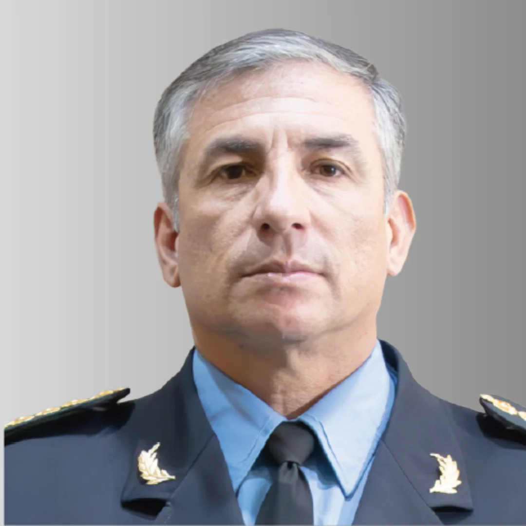 Crio. Gral. Lic. Nestor Alvarez